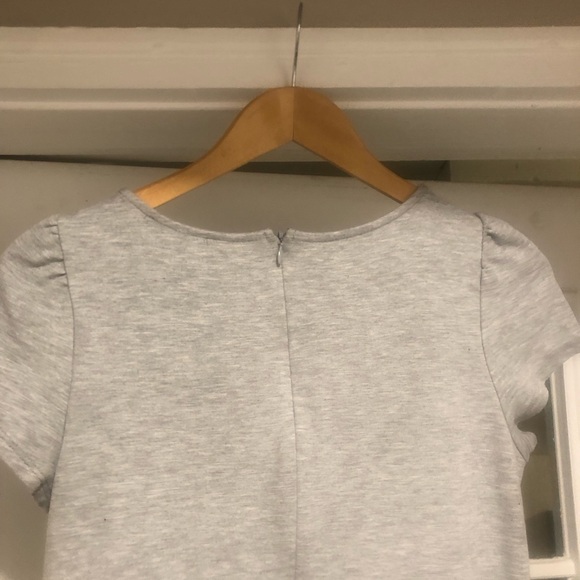 Ladies cute and classy dress, size Small, heathered gray color (see close up) - Picture 3 of 5